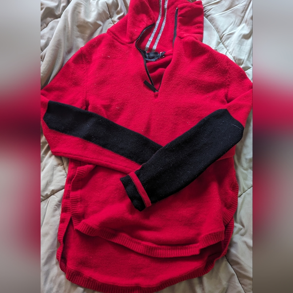 Canada Goose Arctic Program red quarters zip high low sweater